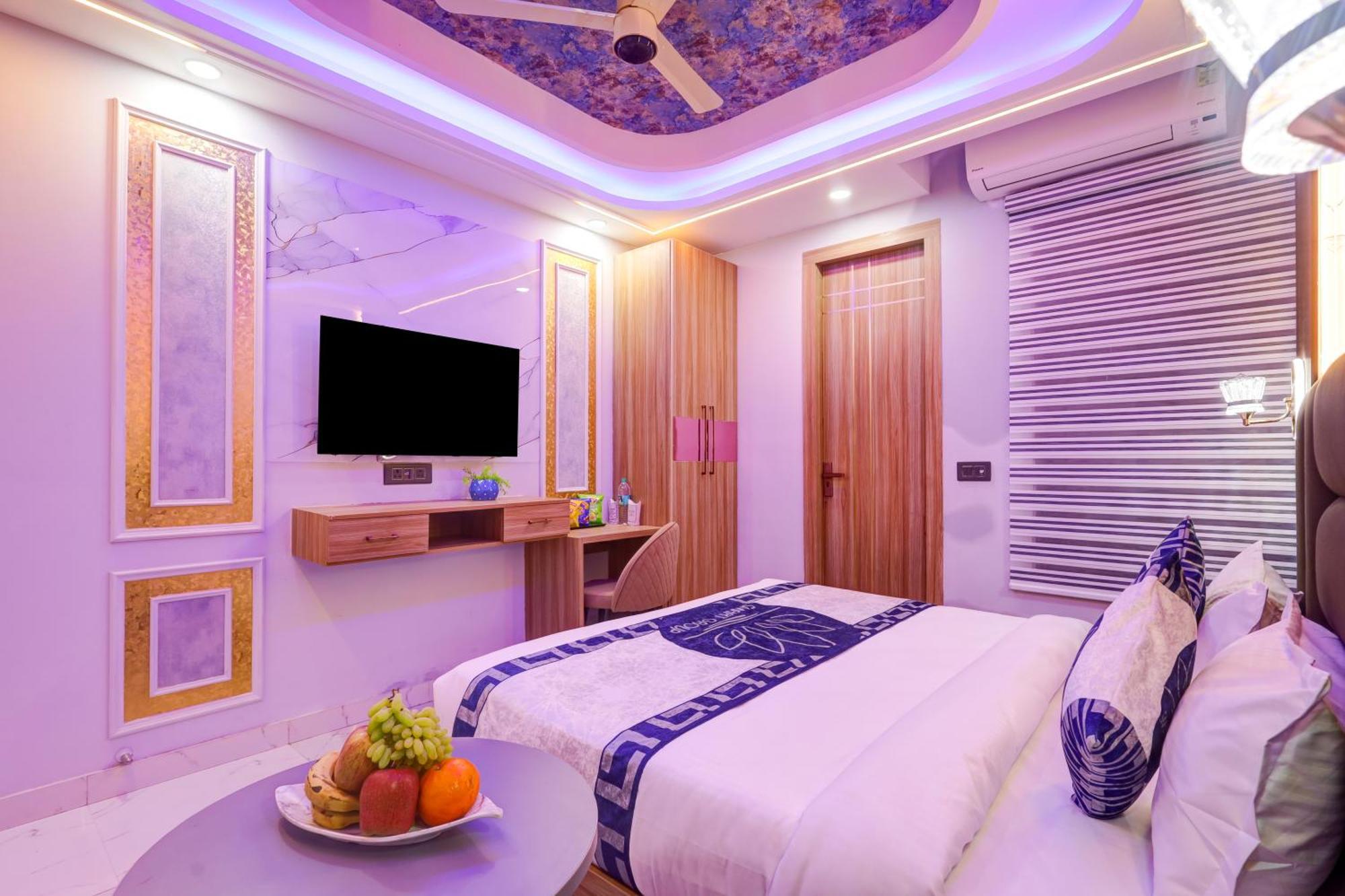 Hotel Armani Suites By Smart Group New Delhi Bagian luar foto
